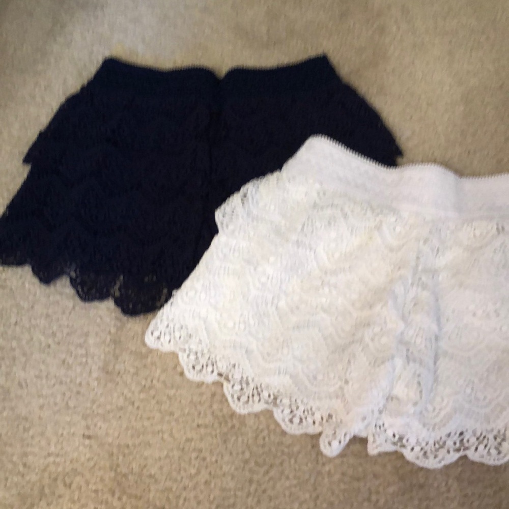 Lace pull on shorts